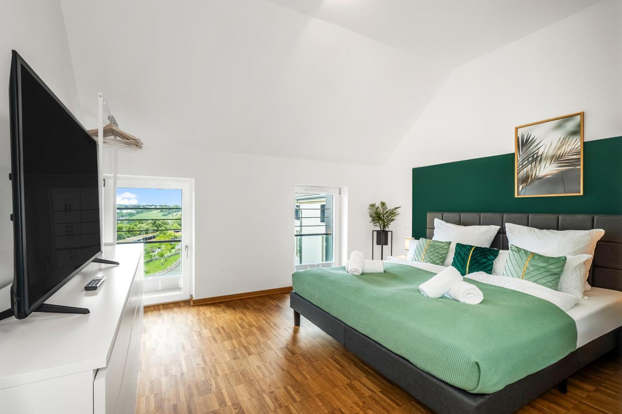 Dnd Design Loft I 170Qm I Parken I Balkon I Workstation I Netflix I Kaffee I Waschmaschine I Trockner I Xbox I Ausblick Apartment Wurzburg Ngoại thất bức ảnh
