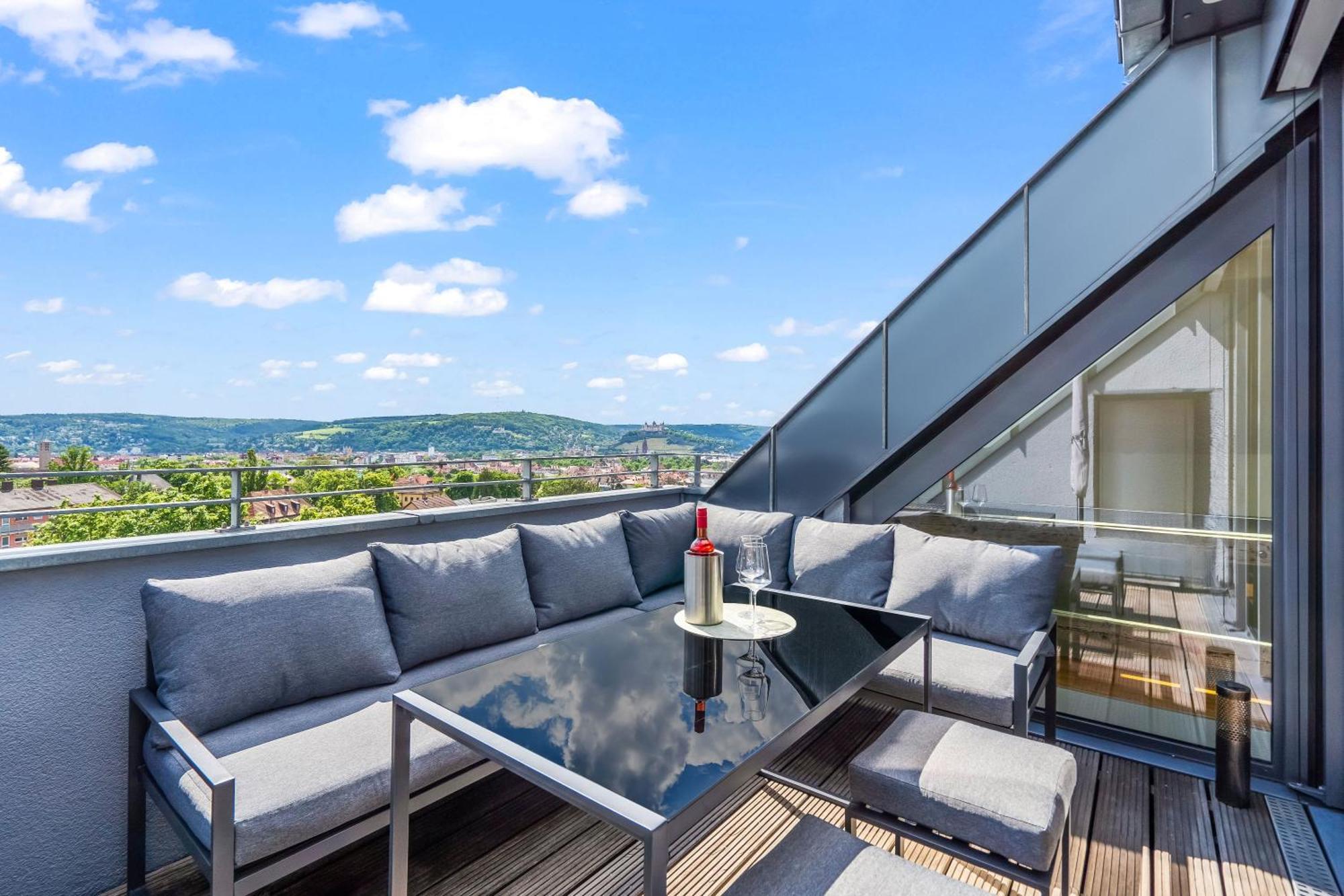 Dnd Design Loft I 170Qm I Parken I Balkon I Workstation I Netflix I Kaffee I Waschmaschine I Trockner I Xbox I Ausblick Apartment Wurzburg Ngoại thất bức ảnh