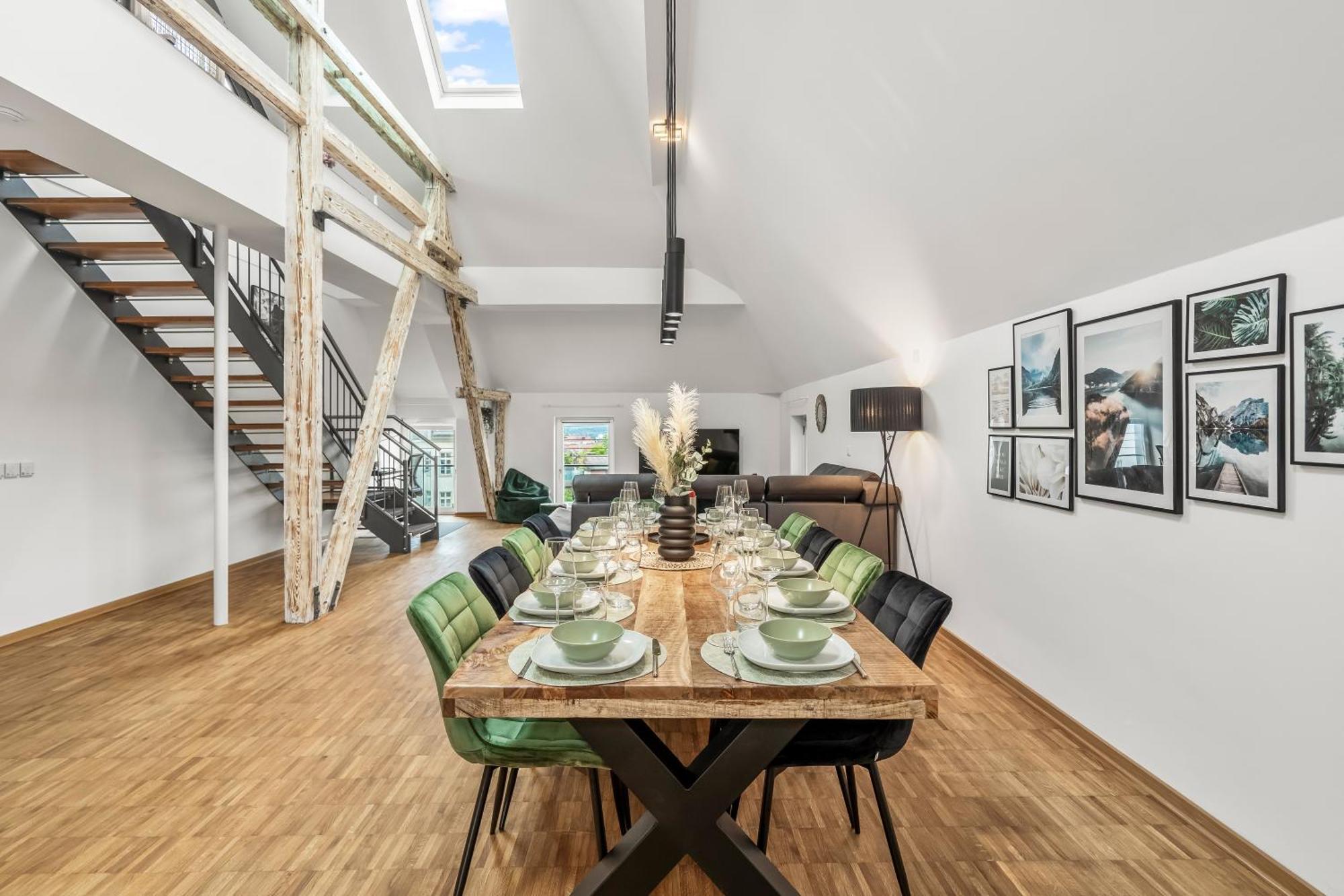 Dnd Design Loft I 170Qm I Parken I Balkon I Workstation I Netflix I Kaffee I Waschmaschine I Trockner I Xbox I Ausblick Apartment Wurzburg Ngoại thất bức ảnh