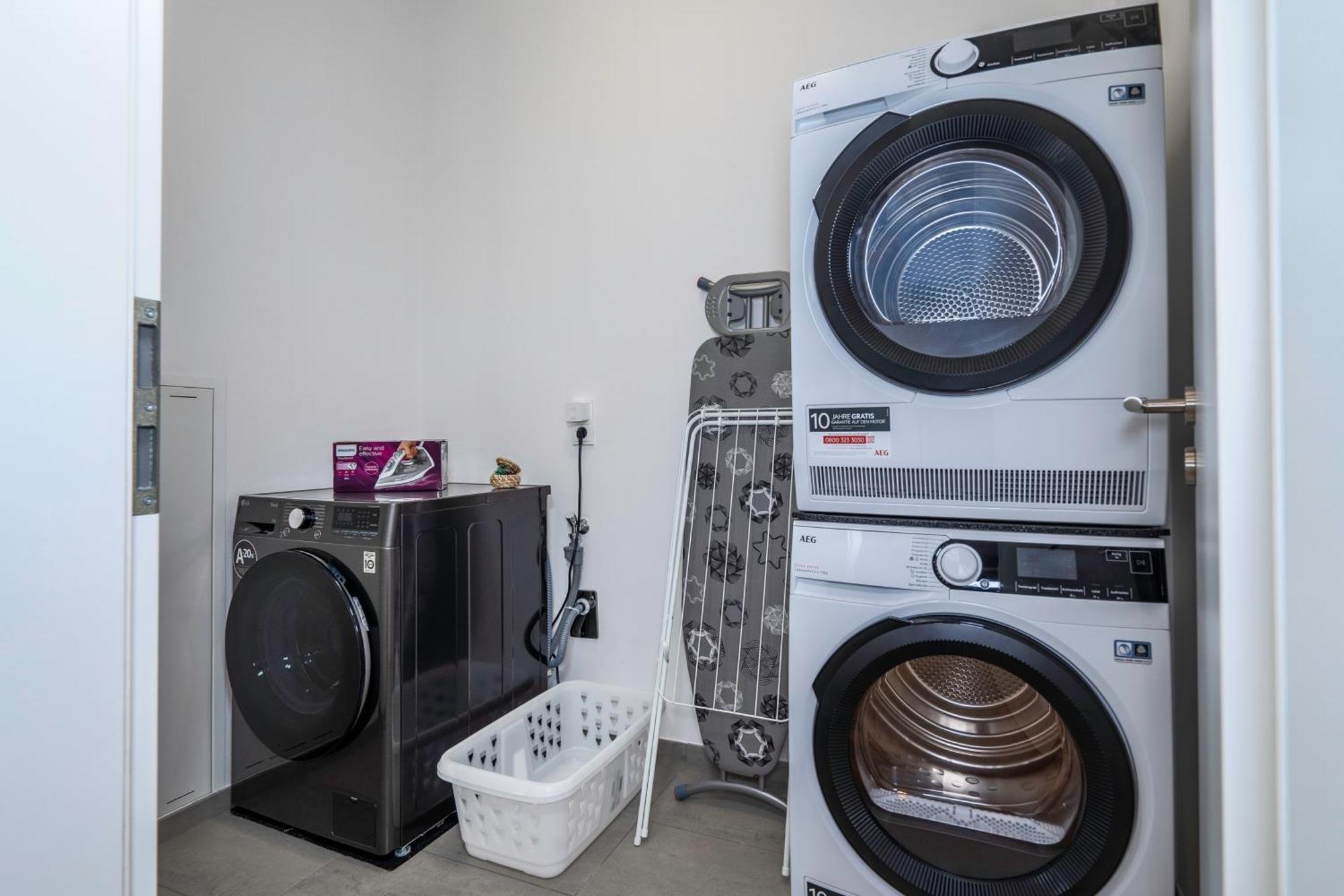 Dnd Design Loft I 170Qm I Parken I Balkon I Workstation I Netflix I Kaffee I Waschmaschine I Trockner I Xbox I Ausblick Apartment Wurzburg Ngoại thất bức ảnh