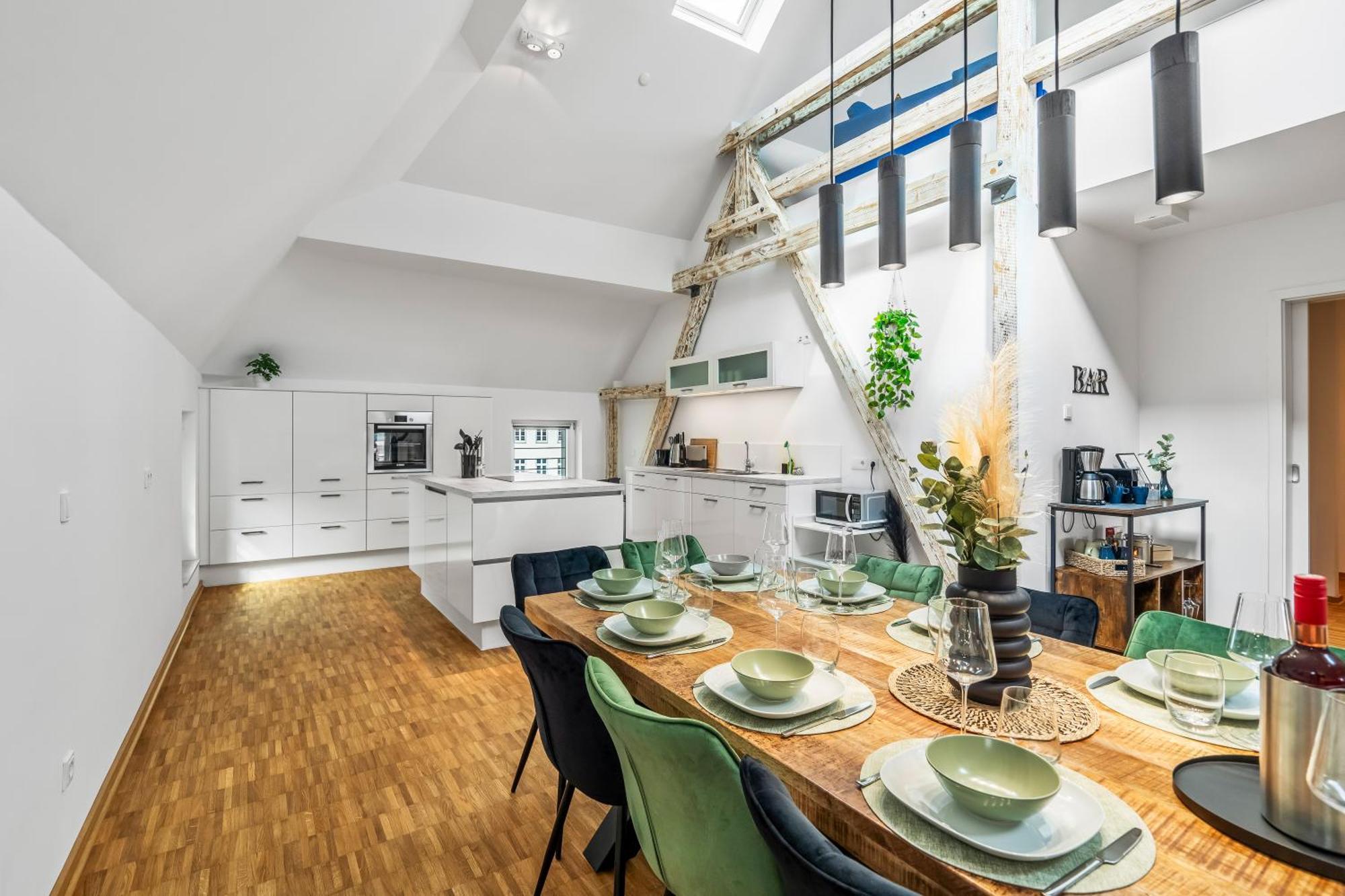 Dnd Design Loft I 170Qm I Parken I Balkon I Workstation I Netflix I Kaffee I Waschmaschine I Trockner I Xbox I Ausblick Apartment Wurzburg Ngoại thất bức ảnh
